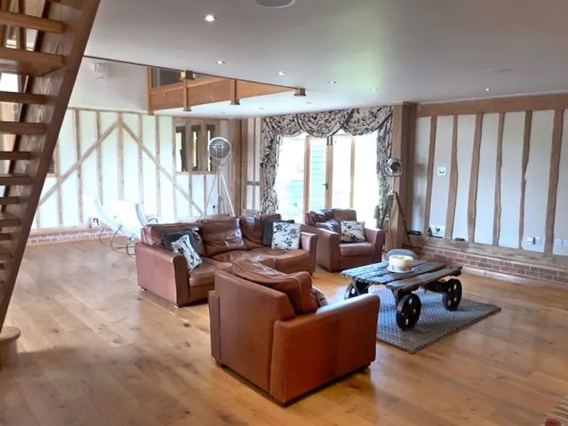 Floor - wooden at Film location L650 in Essex (photo 4)