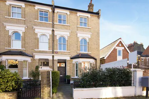 Stylish Wandsworth family house, B1640
