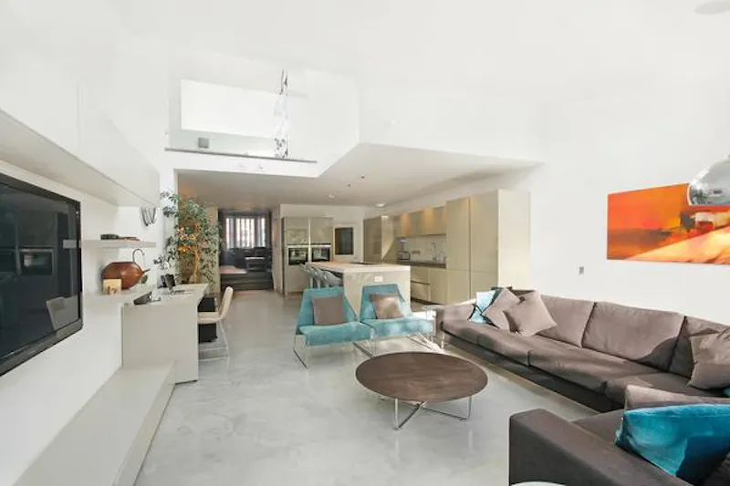 Stylish Wandsworth family house, B1640 (photo 11)