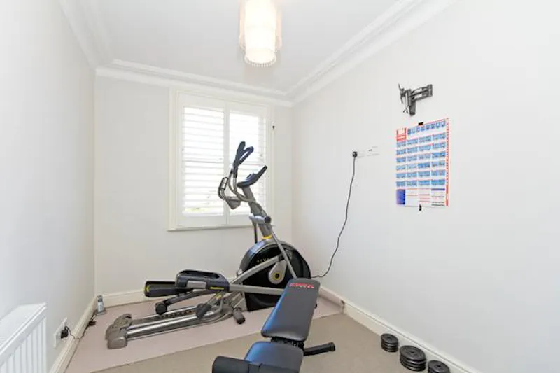 Gym at Stylish Wandsworth family house, B1640 (photo 25)