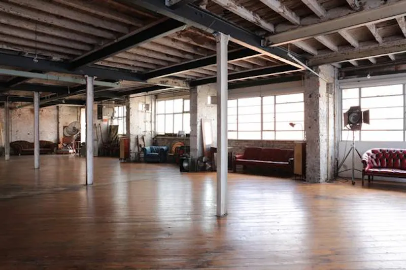 Beams at Industrial Seven Sisters studio, N278 (photo 1)