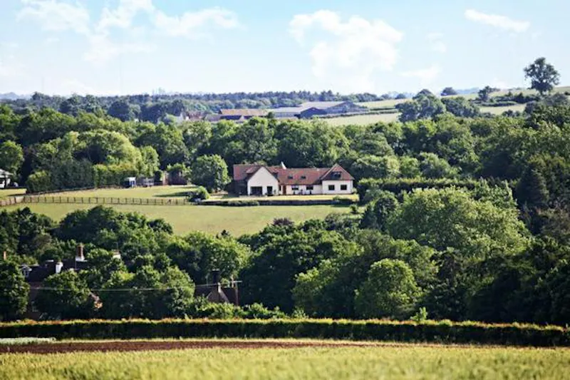 Film location D2184 in Hertfordshire (photo 12)