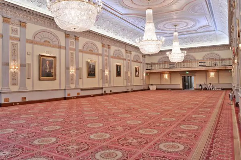 Neo-classical City ballroom, Q79 (photo 12)
