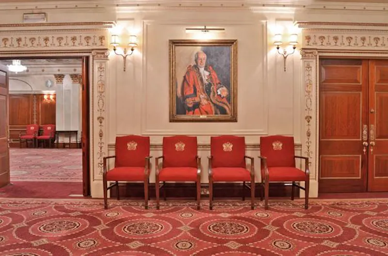 Neo-classical City ballroom, Q79 (photo 43)
