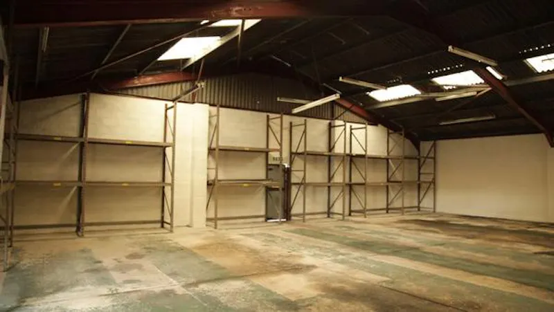 Warehouse space in Cheltenham, N280 (photo 6)