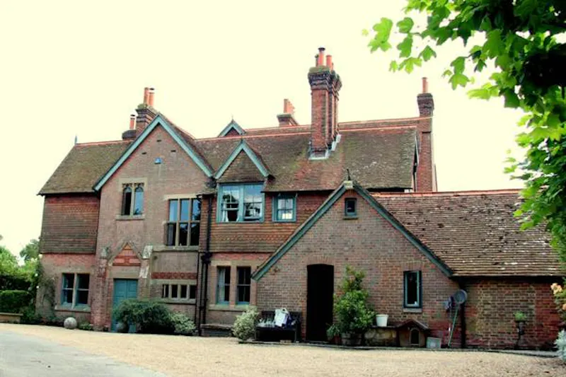 Characterful house in Markbeech, B1643 (photo 26)