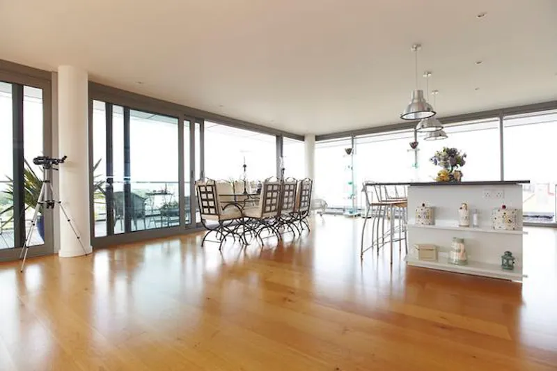Wandsworth Thames apartment, F1054 (photo 5)