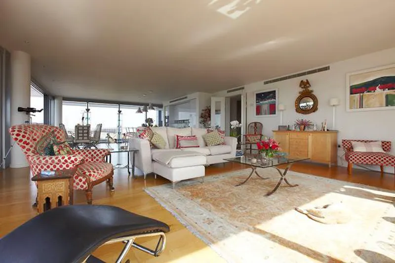 Living Room at Wandsworth Thames apartment, F1054 (photo 9)