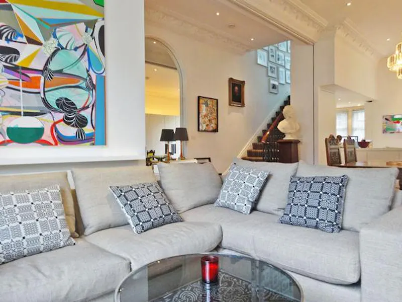 Sitting room at Colourful Notting Hill Villa, E402 (photo 6)