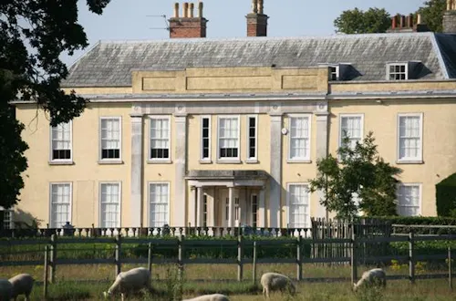 Beccles country house , A1357