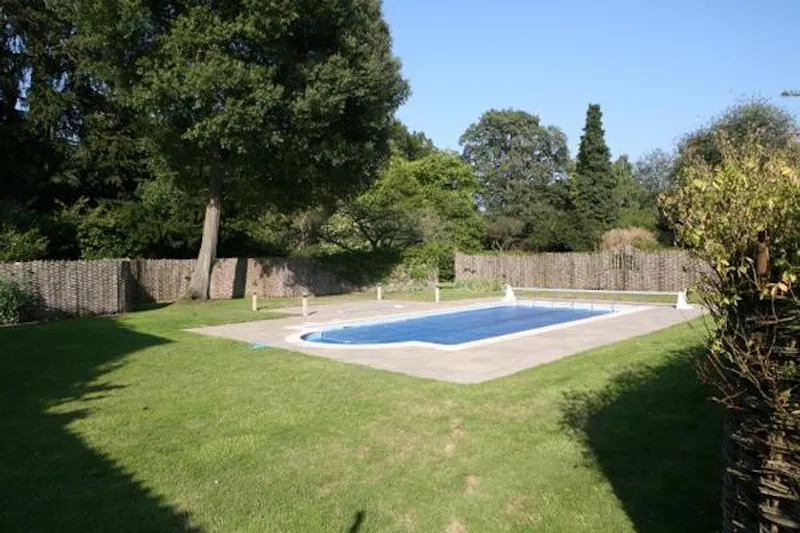 Swimming pool - outdoor at Beccles country house , A1357 (photo 18)