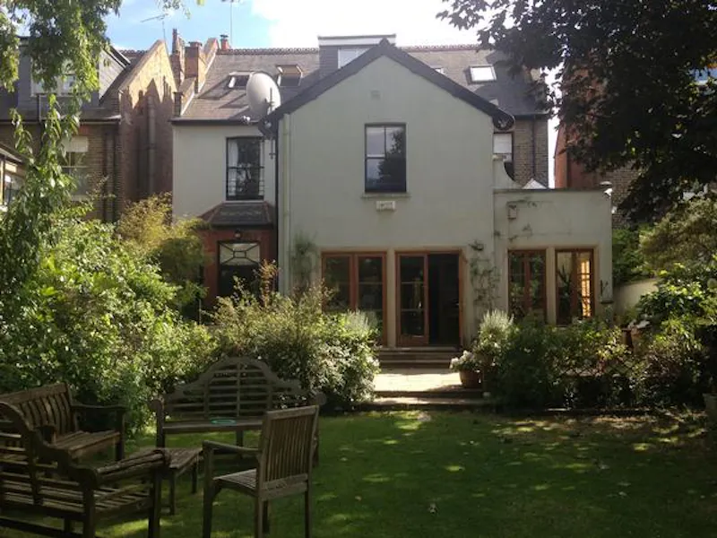 Cricklewood house, B1645 (photo 30)