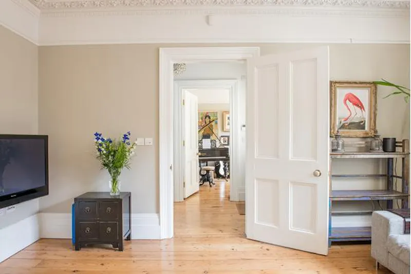 Stunning Sydenham house, B1646 (photo 8)