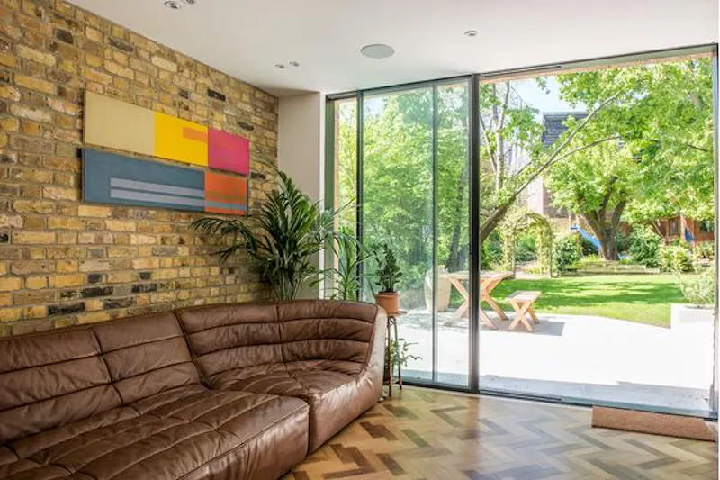 Stunning Sydenham house, B1646 (photo 26)