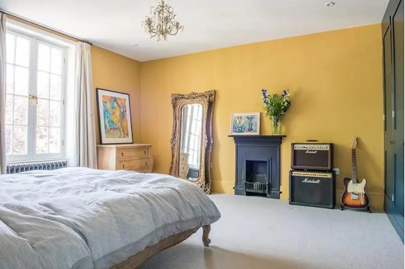 Bedroom at Stunning Sydenham house, B1646 (photo 45)
