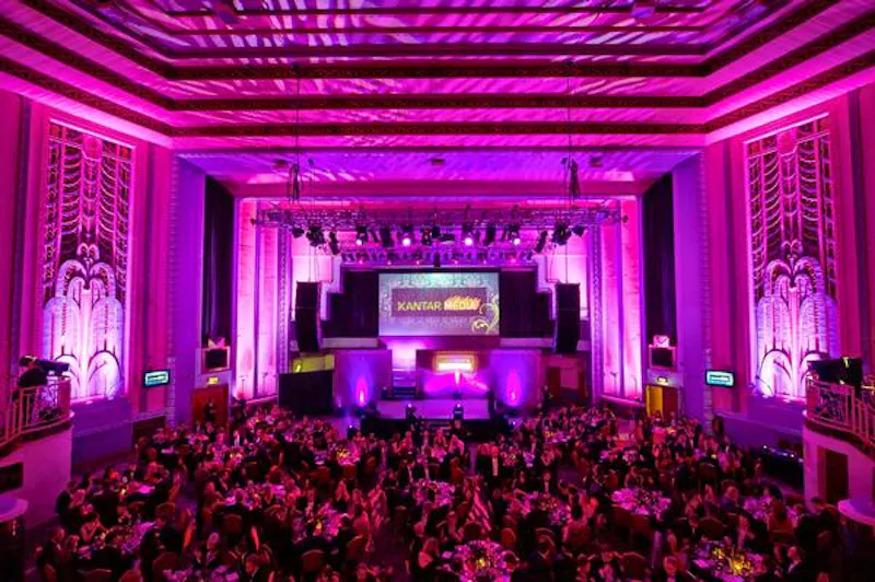 Ballroom at Art deco theatre in Limehouse, R788 (photo 16)