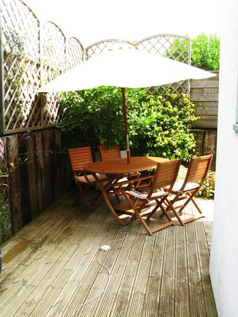 Terrace/Patio at The Lewisham bridge house , D931 (photo 11)