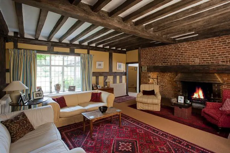 Beams at Kent traditional country house, M286 (photo 7)