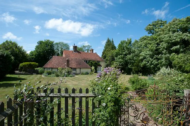 Kent traditional country house, M286 (photo 37)