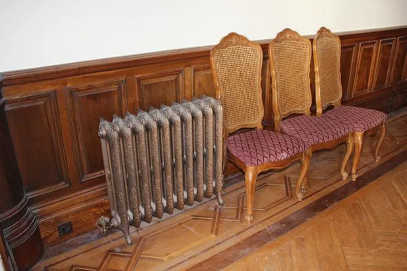 Period flat in Richmond, F1057 (photo 9)