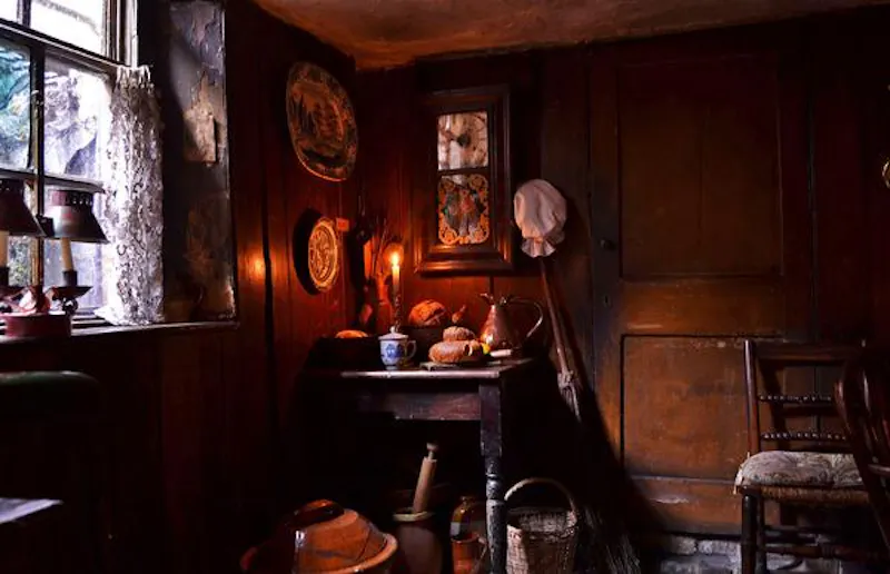 Authentic Spitalfields townhouse, A1358 (photo 11)