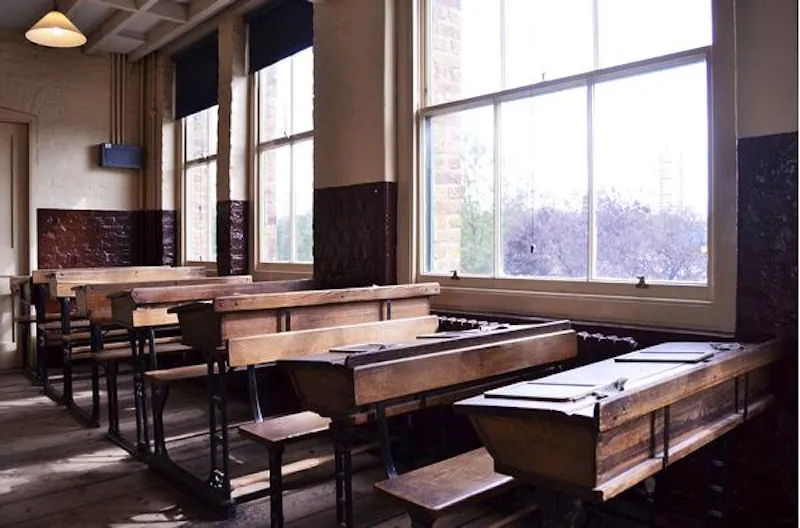 Mile End Victorian school, J211 (photo 5)