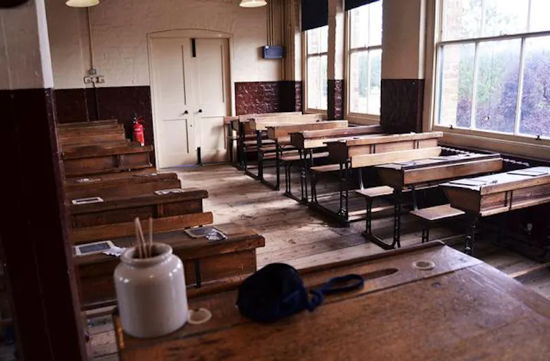 Mile End Victorian school, J211 (photo 6)