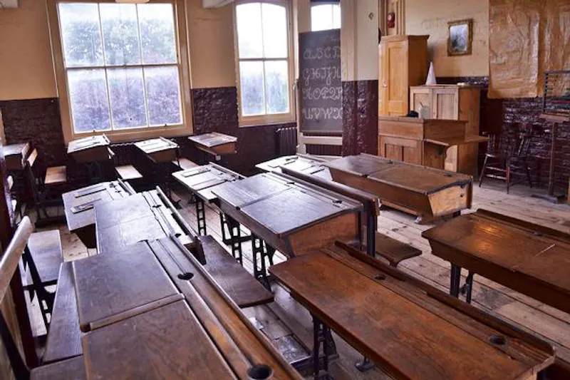 Mile End Victorian school, J211 (photo 7)