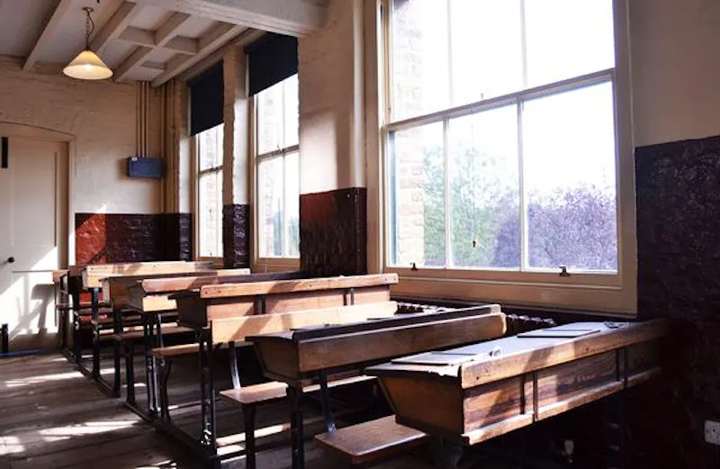 Mile End Victorian school, J211 (photo 9)