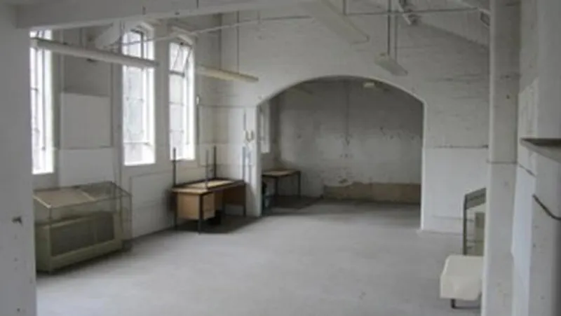 Exposed brick at Industrial space in Honor Oak, N384 (photo 1)