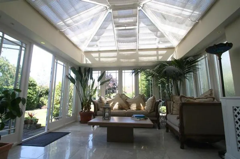 Conservatory at Southend esplanade house, D2194 (photo 10)