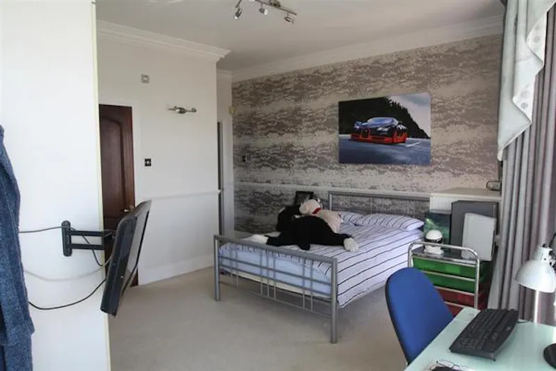 Bedroom - child's at Southend esplanade house, D2194 (photo 15)