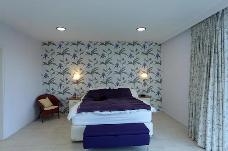 Bedroom at Modern Croydon house with pool, K397 (photo 8)