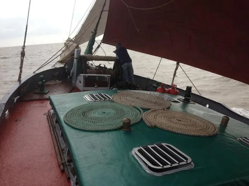 St Katherine's luxury barge, HSE24 (photo 37)