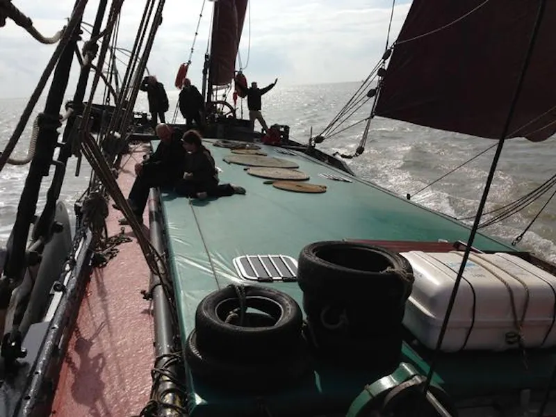 St Katherine's luxury barge, HSE24 (photo 38)