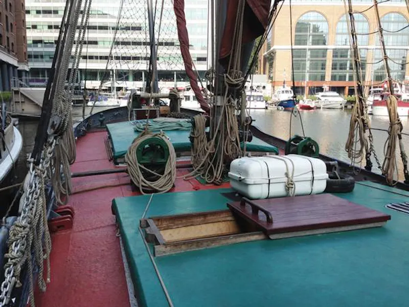 St Katherine's luxury barge, HSE24 (photo 41)
