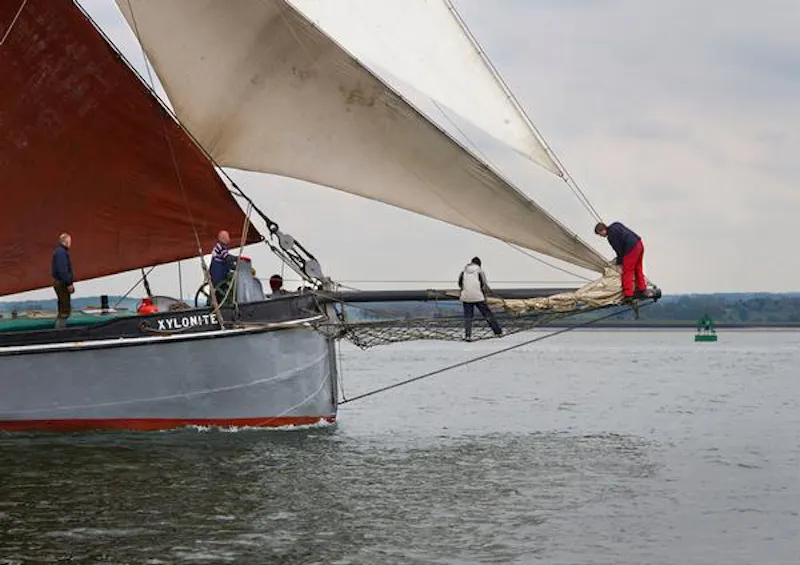 St Katherine's luxury barge, HSE24 (photo 44)