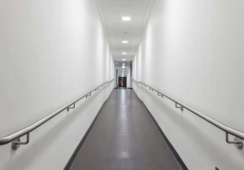Corridor at Historic museum in Lambeth, Q83 (photo 8)
