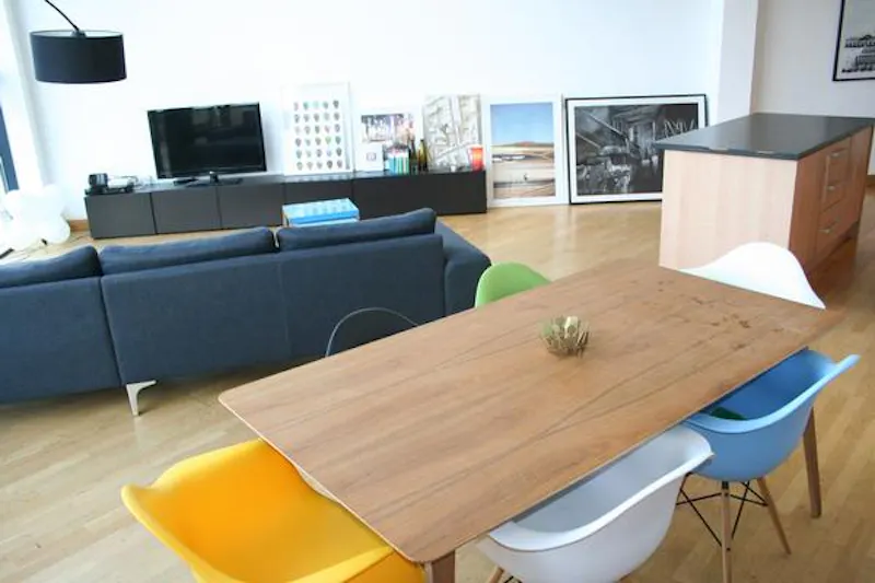 Double height Stratford flat, F1060 (photo 6)