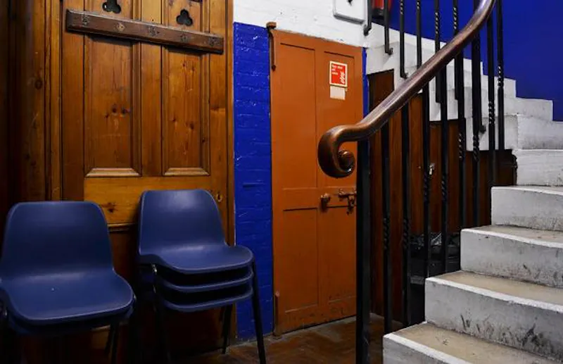 Loughborough Junction music hall, N387 (photo 18)