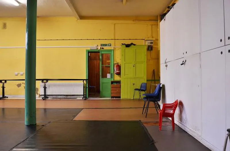 Loughborough Junction music hall, N387 (photo 28)