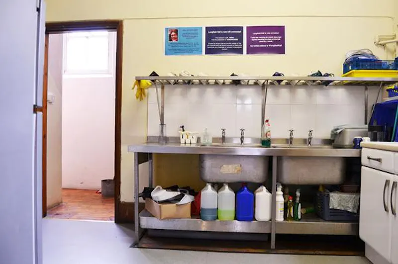 Kitchen at Loughborough Junction music hall, N387 (photo 32)