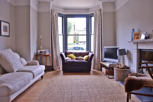 Streatham family house, B1650
