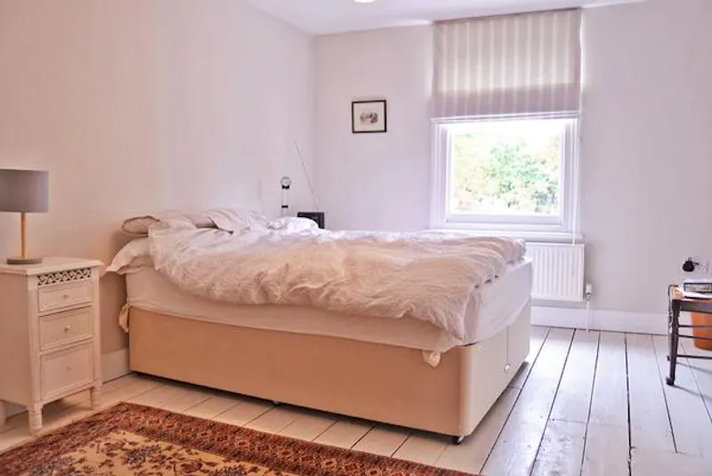 Streatham family house, B1650 (photo 26)