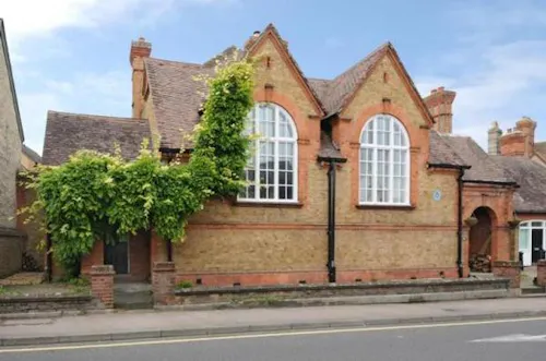 Royston converted police station, Q85