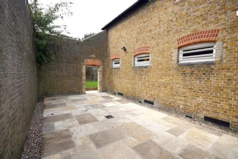 Terrace/Patio at Royston converted police station, Q85 (photo 19)