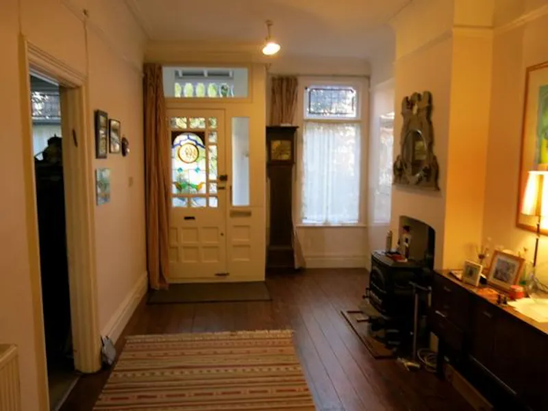Family house in Streatham, B1651 (photo 5)