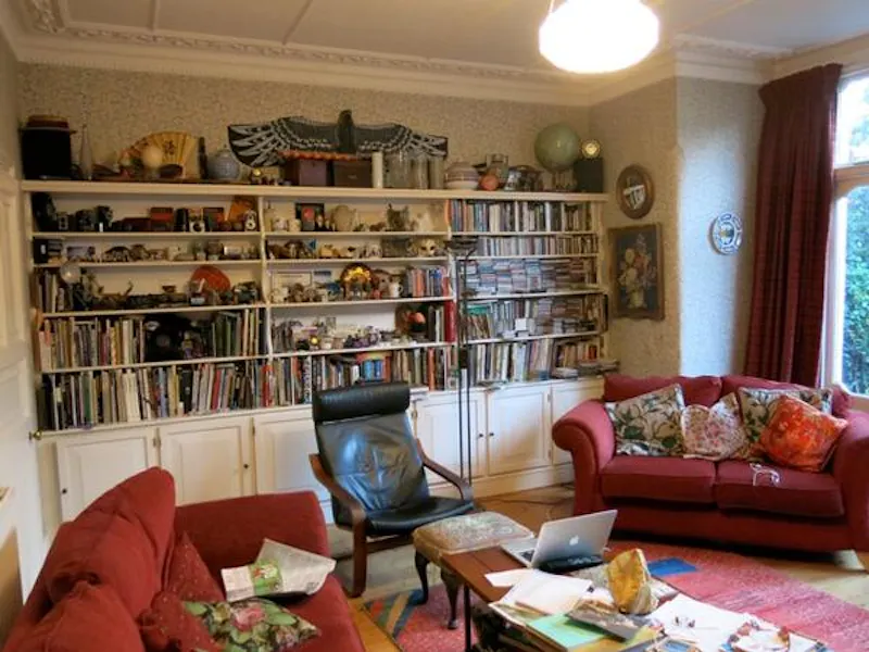 Living Room at Family house in Streatham, B1651 (photo 20)