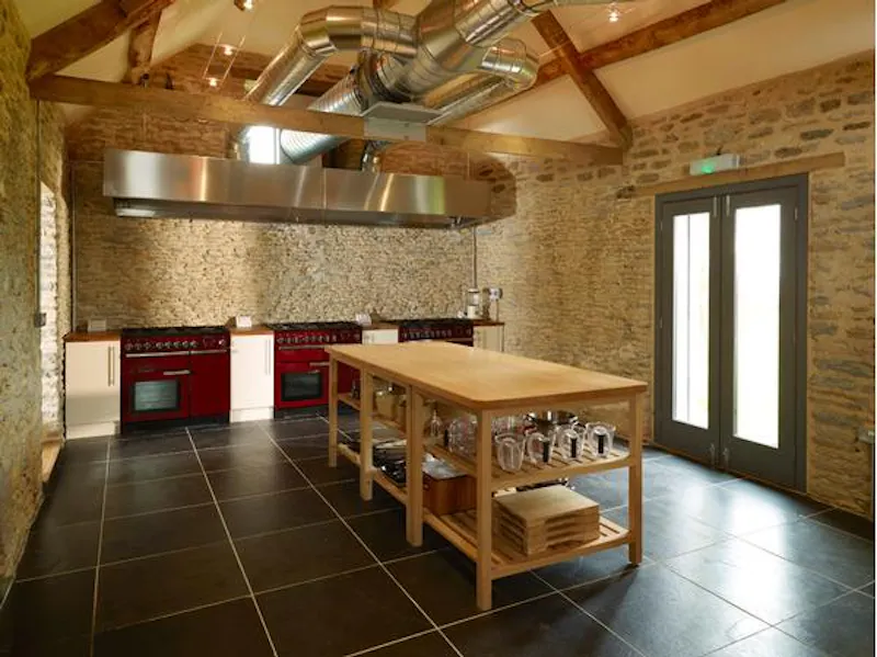 Yeovil Converted Country Farm, D2199 (photo 6)