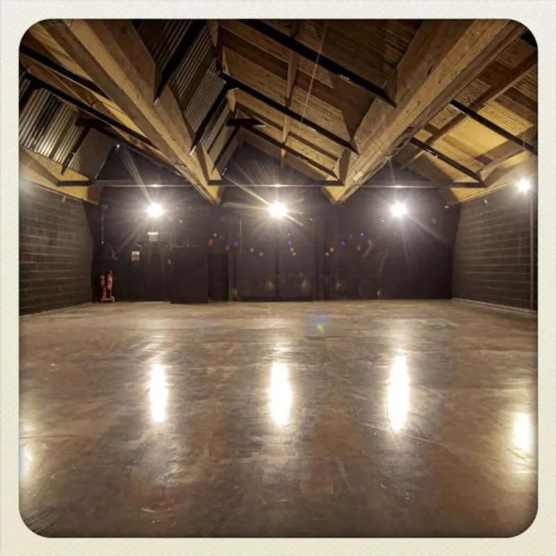 Industrial studio space in Bolton, N388 (photo 4)